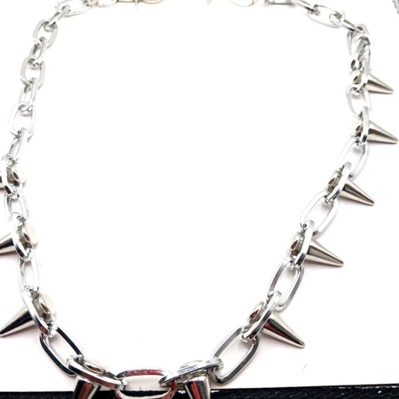 Spiked Goth Single Layer Pants or Wallet Chain 22 Inches Silver Color - Picture 6 of 8